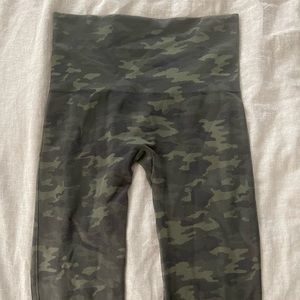 SPANX look at me now green camo leggings